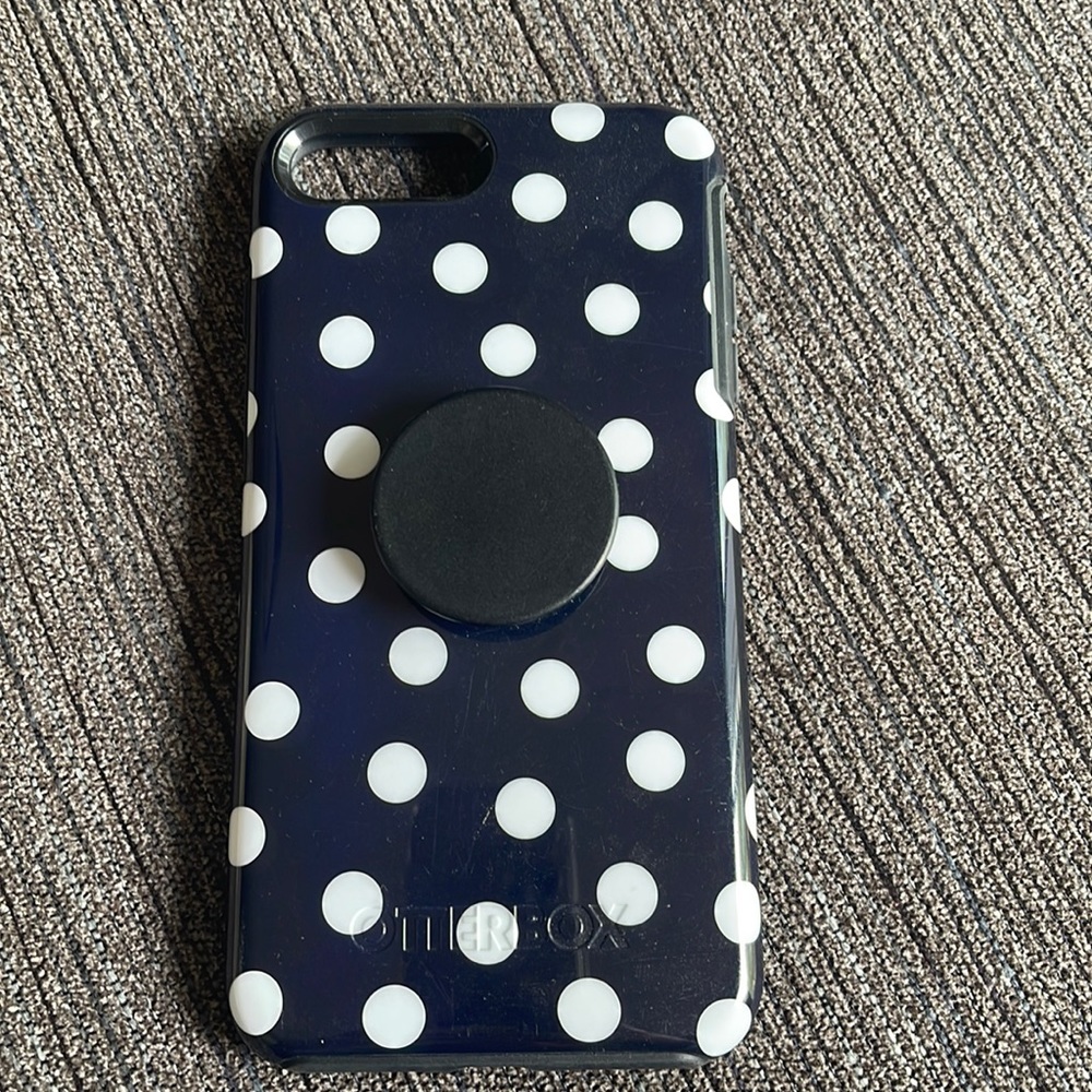 Otterbox 8 plus phone case